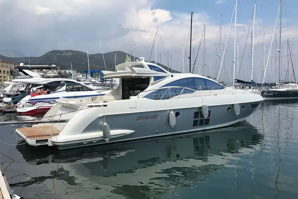 AZIMUT 62S gallery image 2